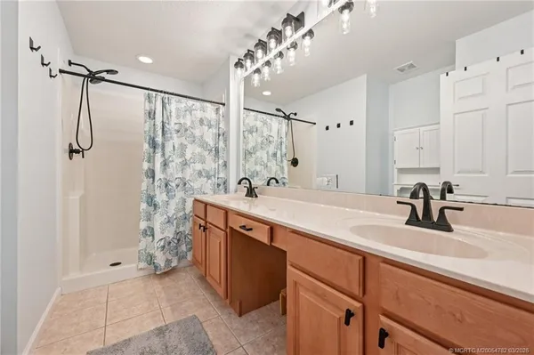 $399,999 | 621 Northwest Broken Oak Trail, Jensen Beach, FL 34957