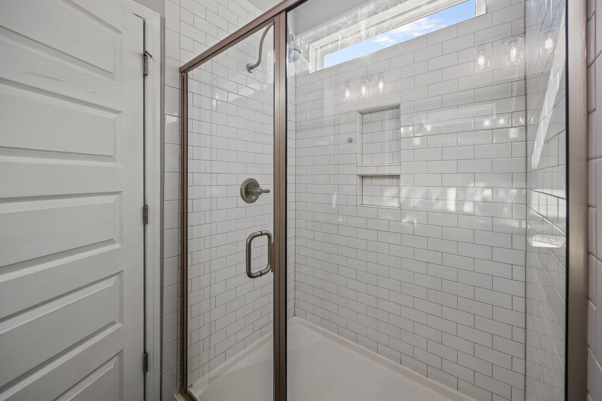 317 Saxony Loop Summerville, SC 29486 - Photo 14 of 30 8. Bath B