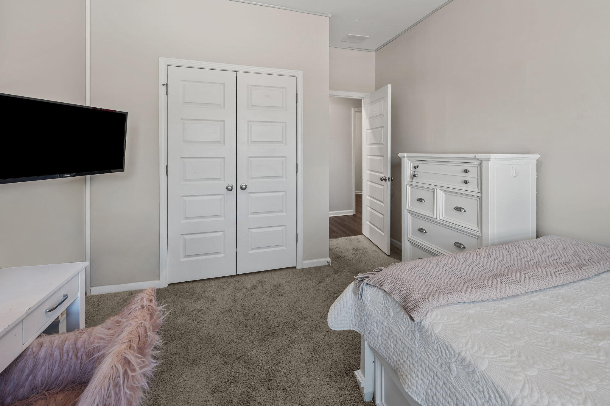 317 Saxony Loop Summerville, SC 29486 - Photo 16 of 30 9. Bed B 1