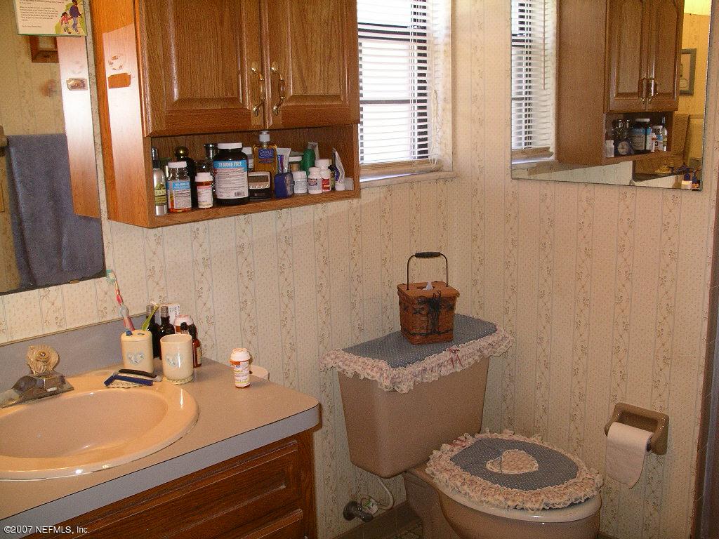 10023 Sandler Road Jacksonville, FL 32222 - Photo 13 of 16 Master Bathroom