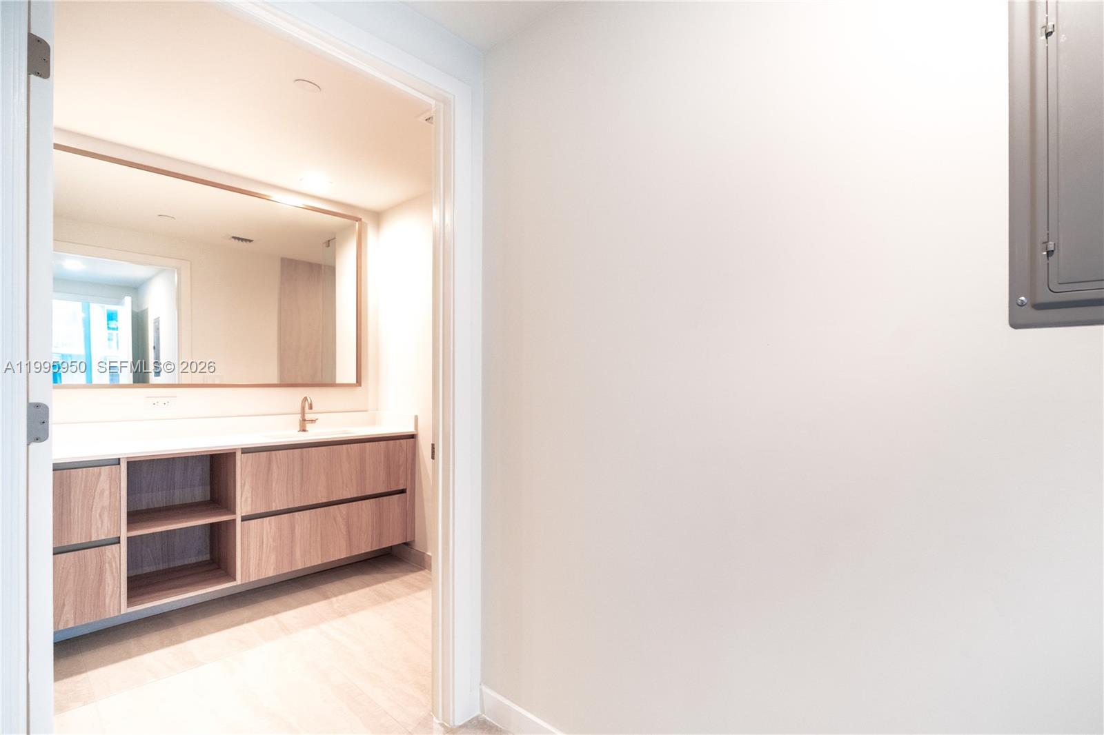 77 Southeast 5th Street, Unit 2908 Miami, FL 33131 - Photo 57 of 73