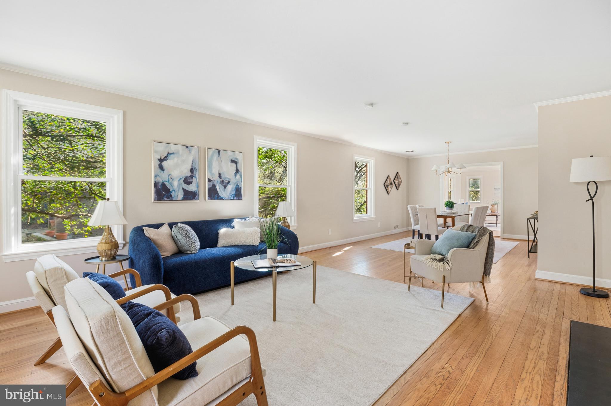 5523 Uppingham Street Chevy Chase, MD 20815 - Photo 3 of 31