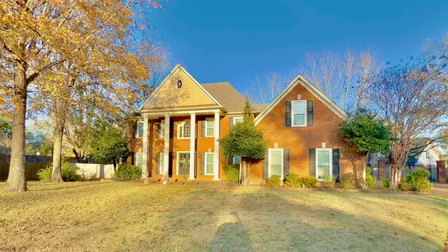 $579,000 | 616 Port Natchez Cove East, Collierville, TN 38017