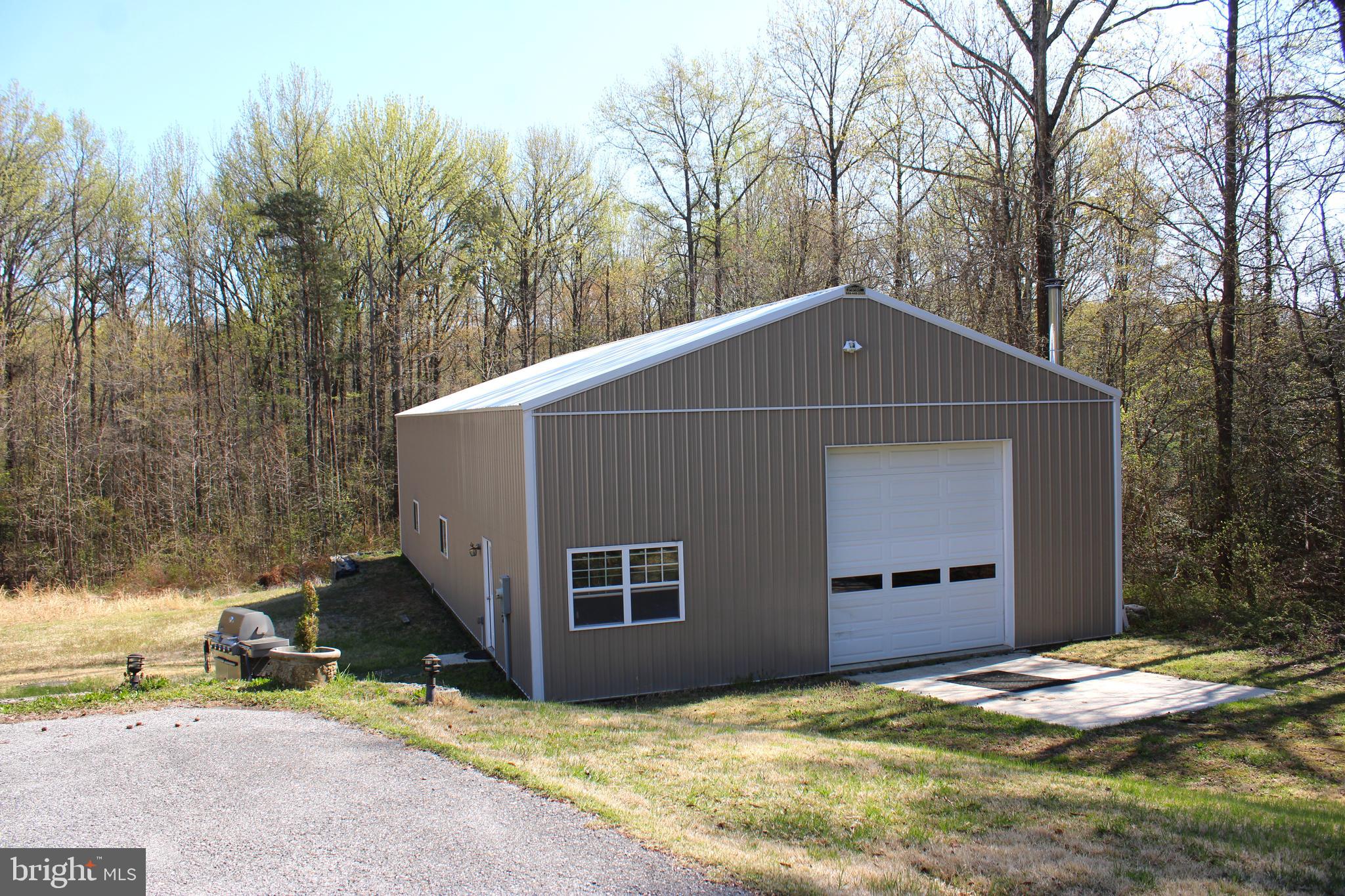 4346 Mountain Road Pasadena, MD 21122 - Photo 25 of 50