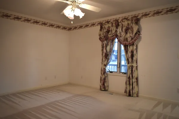 $319,900 | 1308 Carol Drive, Roanoke, IL 61561