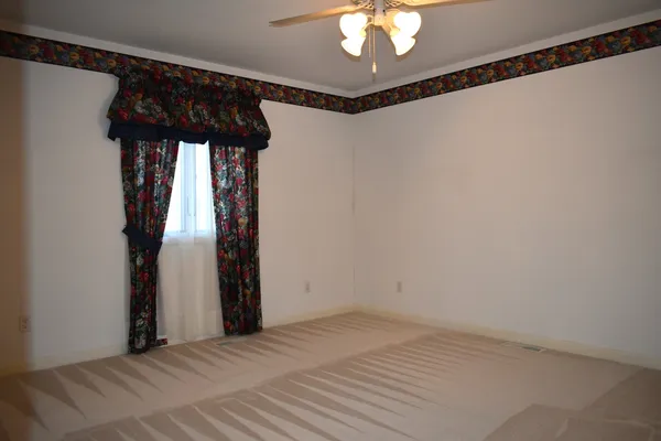 $319,900 | 1308 Carol Drive, Roanoke, IL 61561