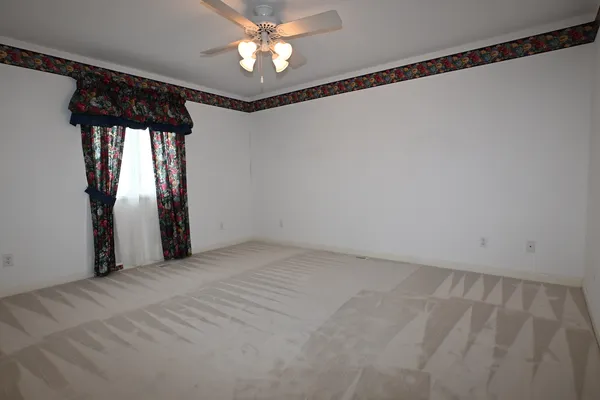 $319,900 | 1308 Carol Drive, Roanoke, IL 61561