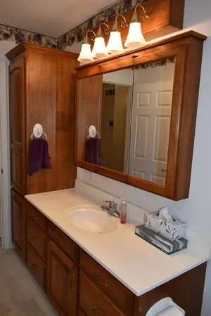 $319,900 | 1308 Carol Drive, Roanoke, IL 61561