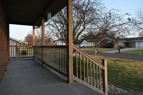 $319,900 | 1308 Carol Drive, Roanoke, IL 61561
