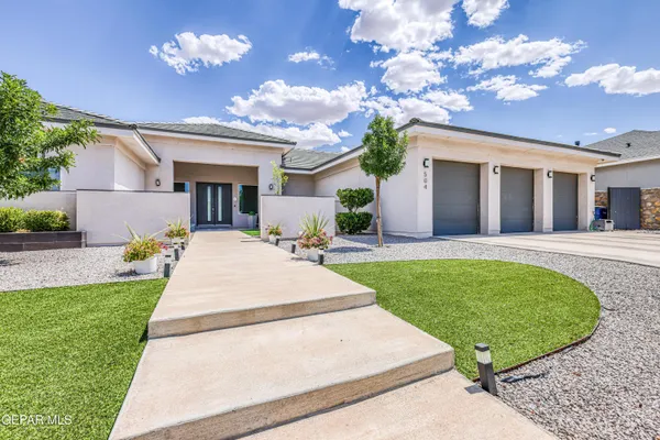 $985,000 | 504 Cotton Blossom Avenue, El Paso, TX 79922