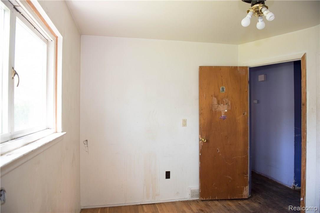2374 Ravinewood Ypsilanti, MI 48198 - Photo 40 of 79 Ravinewood 43.jpg