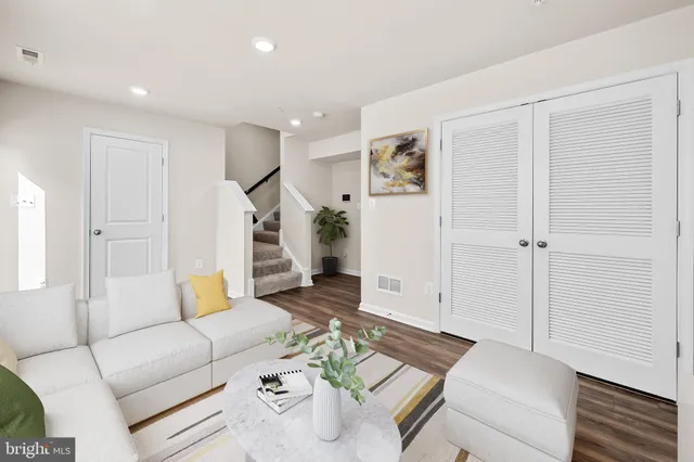 $406,999 | 618 Mozart Way, Baltimore, MD 21224