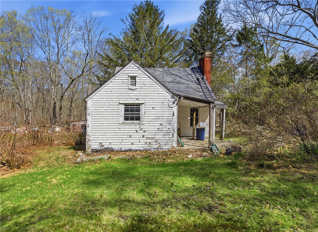 441 Franklin Road Coventry, RI 02816 - Photo 5 of 43