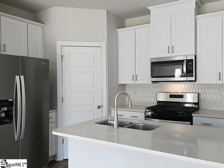 104 Tramore Lane Fountain Inn, SC 29644 - Photo 10 of 27 Gallery Image 10
