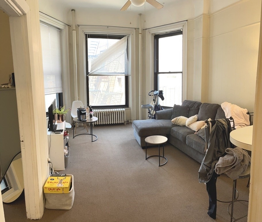 471 Commonwealth Avenue, Unit 2R Boston, MA 02215 - Photo 2 of 8