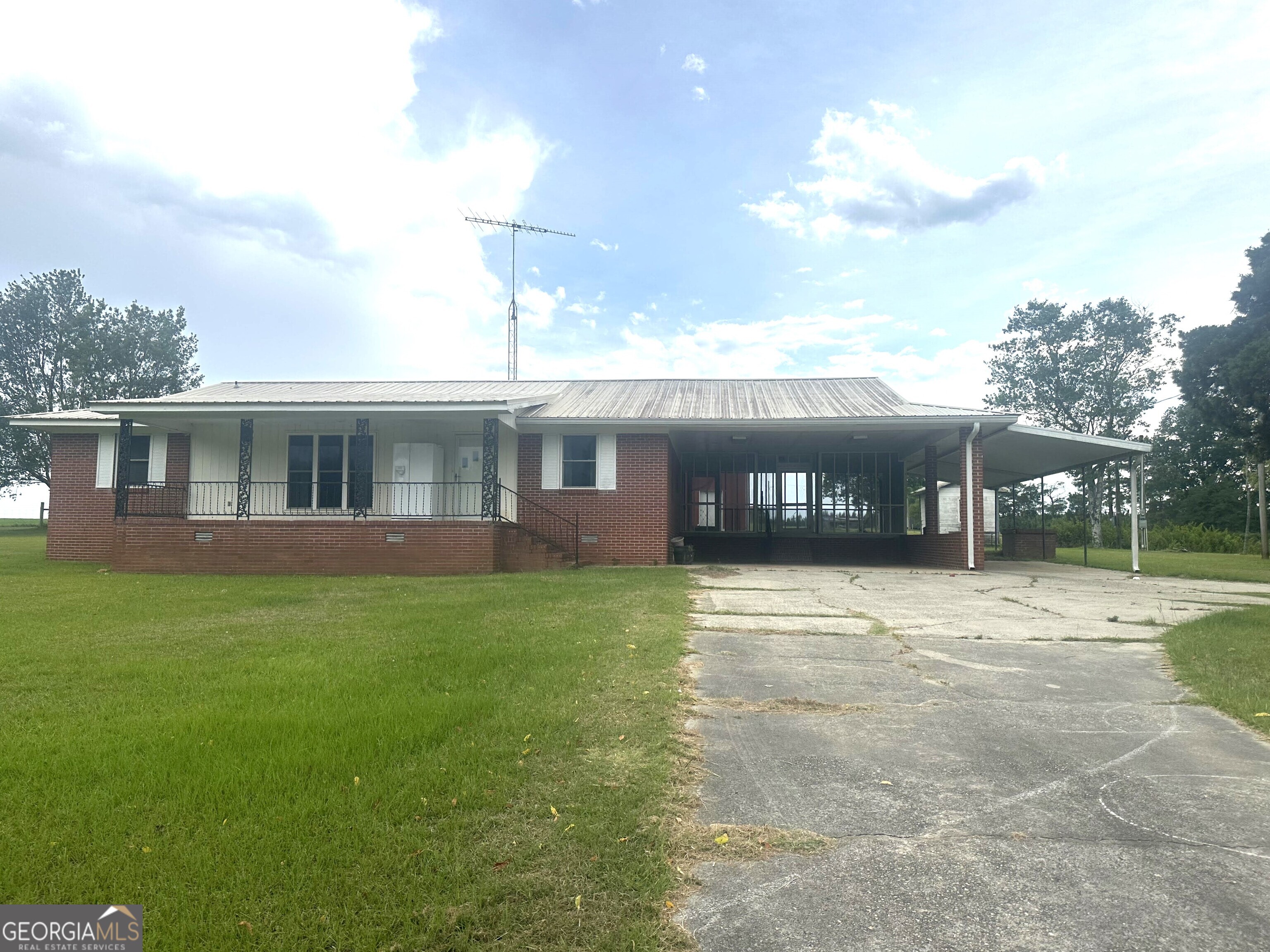 1422 Troups Tomb Road Soperton, GA 30457 - Photo 1 of 1 Gallery Image 1