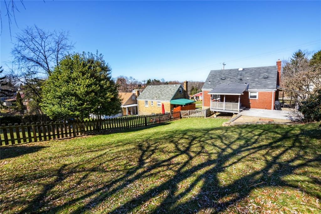 165 Gass Road Pittsburgh, PA 15229 - Photo 2 of 25 Gallery Image 2