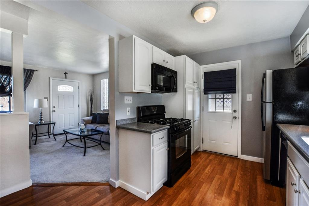 165 Gass Road Pittsburgh, PA 15229 - Photo 5 of 25 Gallery Image 5