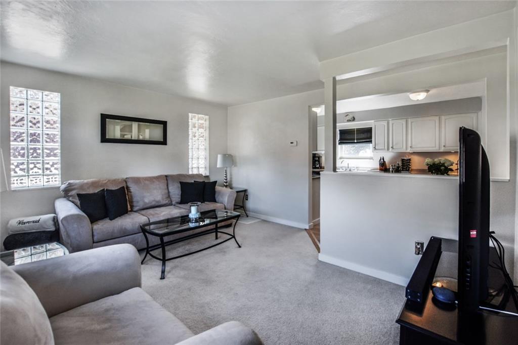 165 Gass Road Pittsburgh, PA 15229 - Photo 10 of 25 Gallery Image 10
