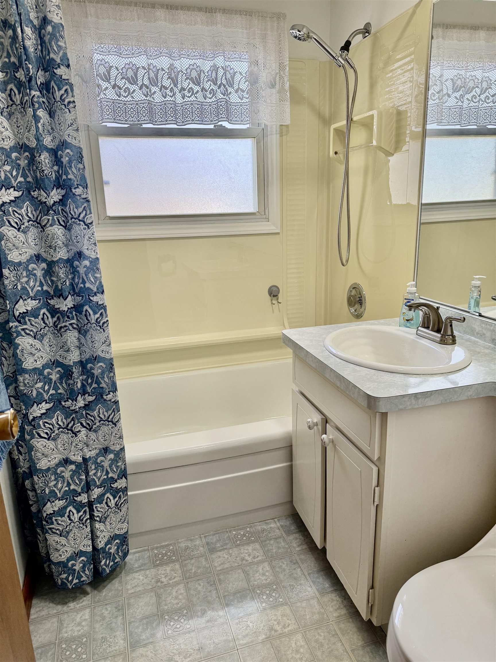 1964 Masters Street Beloit, WI 53511 - Photo 22 of 35