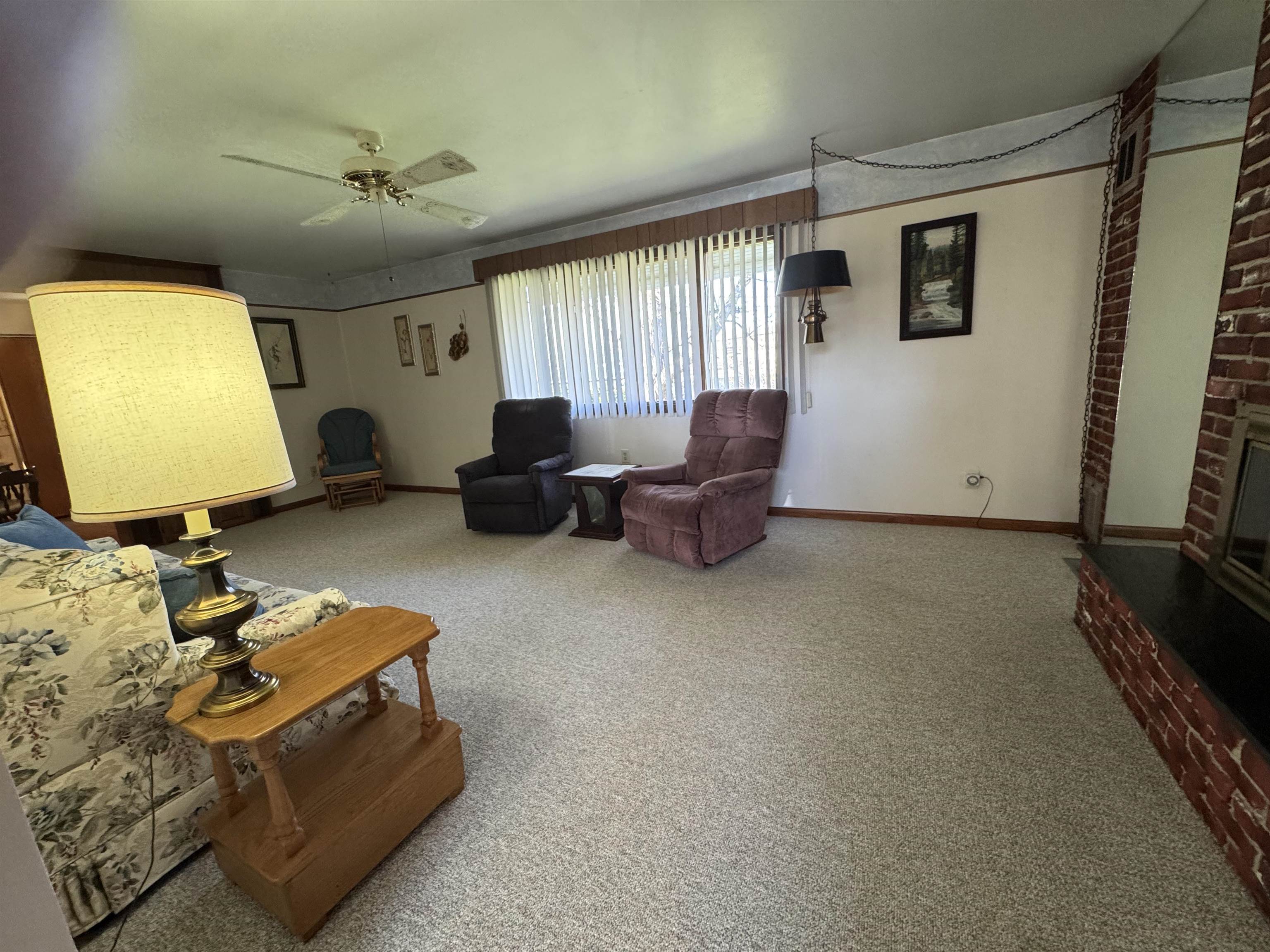 1964 Masters Street Beloit, WI 53511 - Photo 6 of 35