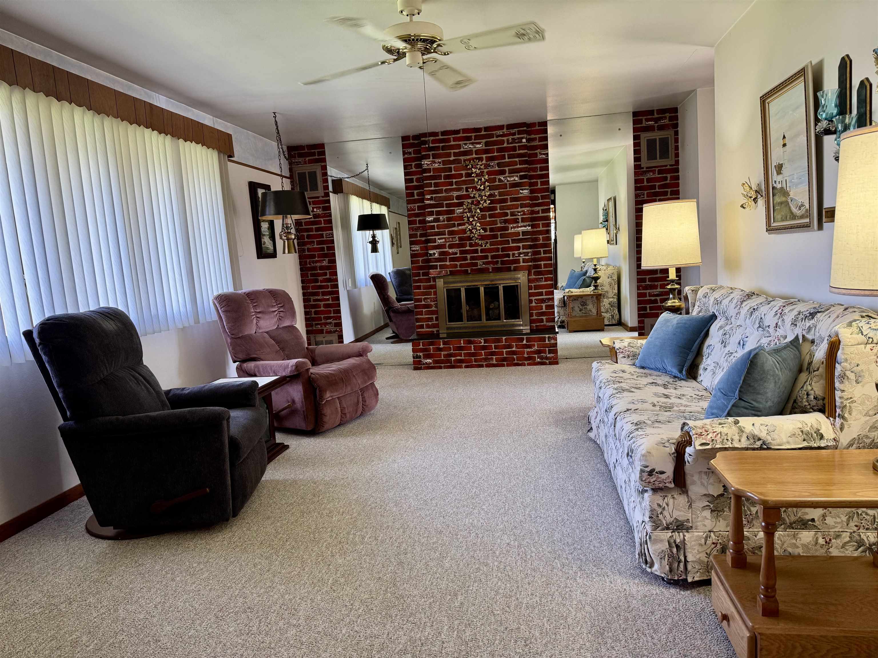 1964 Masters Street Beloit, WI 53511 - Photo 9 of 35