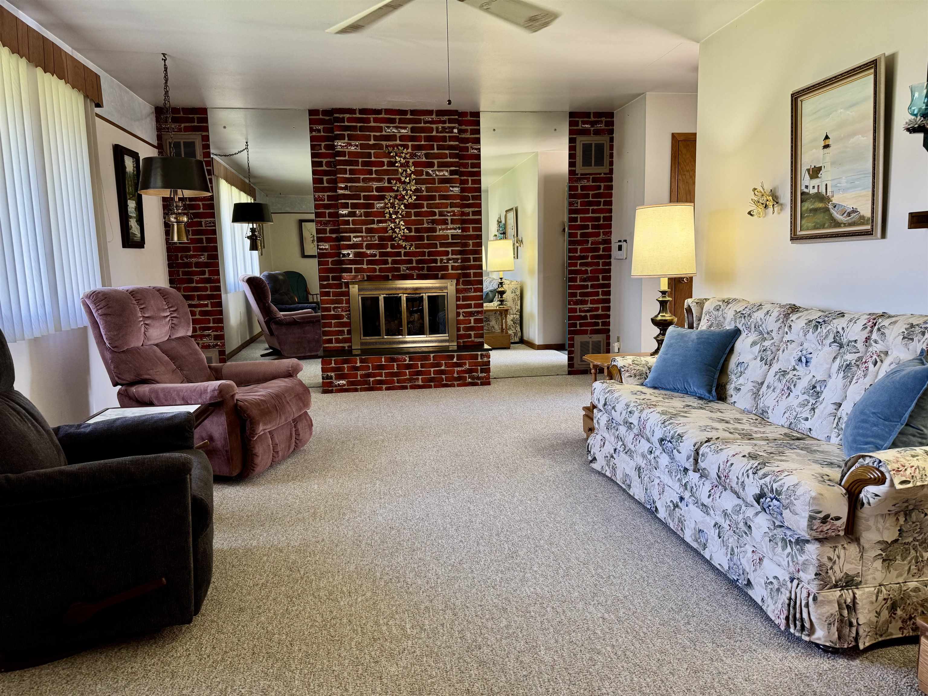 1964 Masters Street Beloit, WI 53511 - Photo 10 of 35