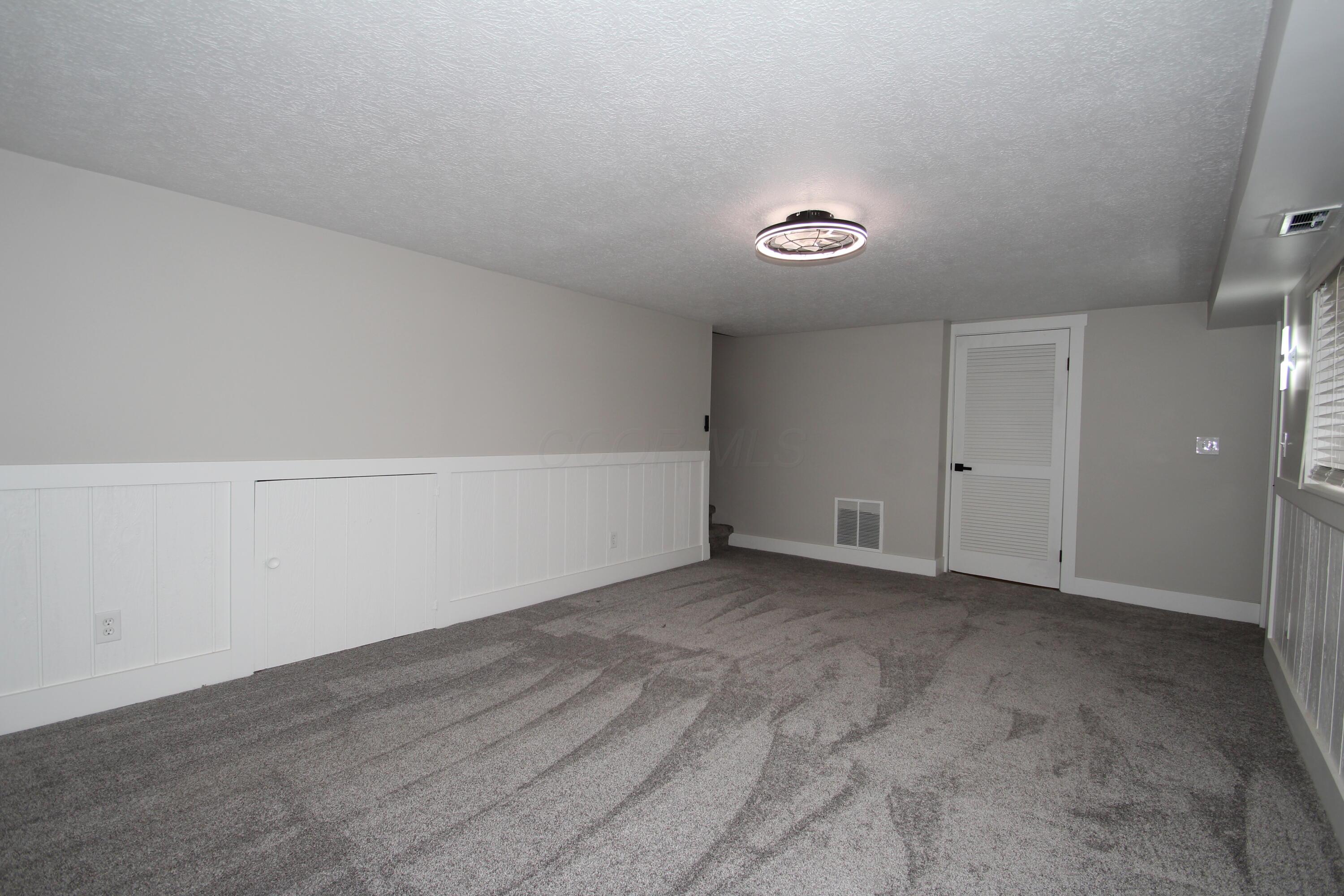 4003 Lynward Road Columbus, OH 43228 - Photo 33 of 43 1000035679