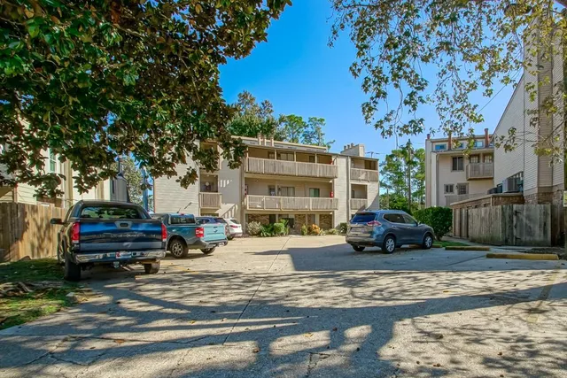 $136,900 | 2820 Steamship Circle, Unit A, New Orleans, LA 70123