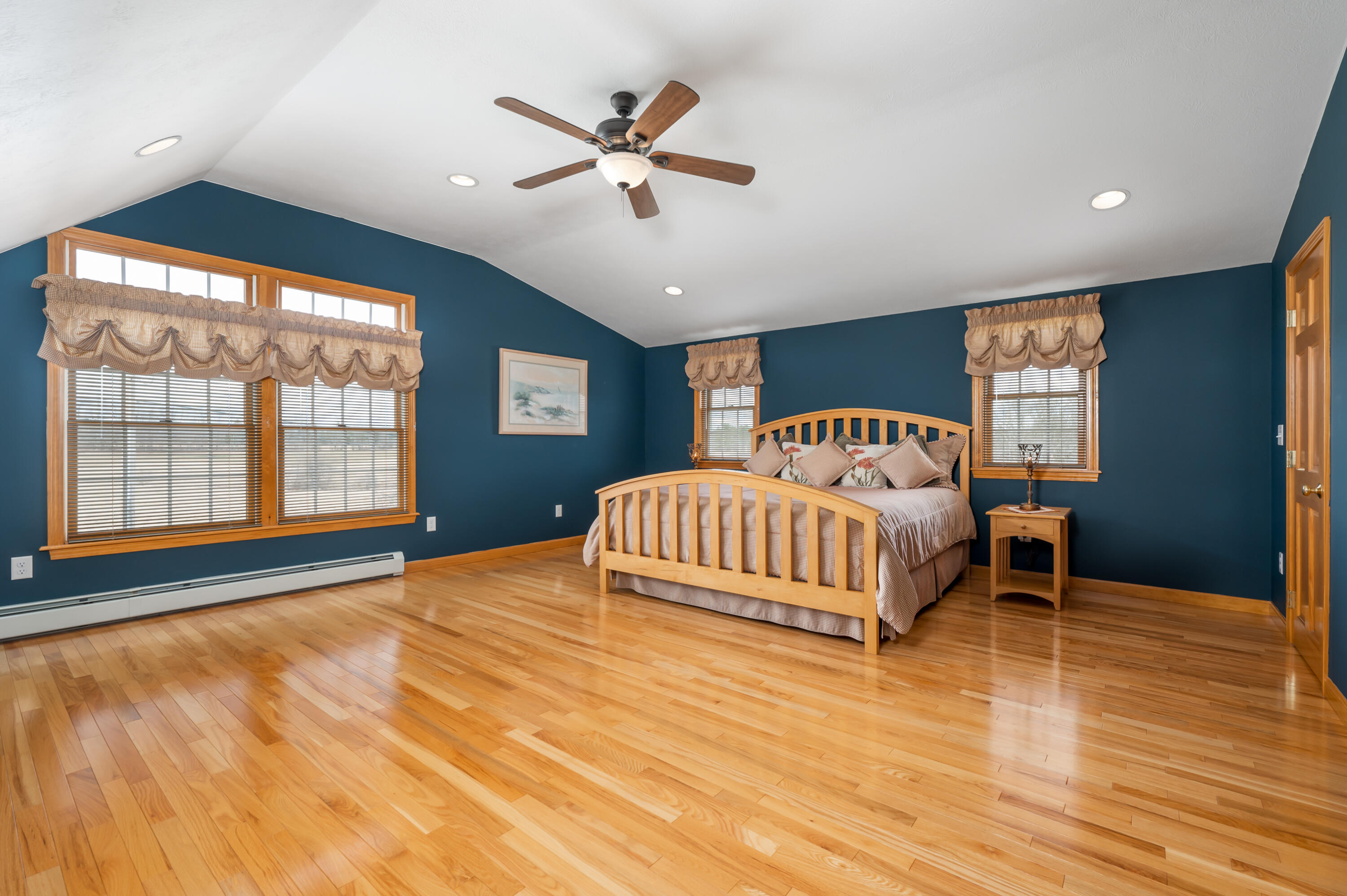 69 Smith Road Biddeford, ME 04005 - Photo 20 of 39 Bedroom 1 Primary-3