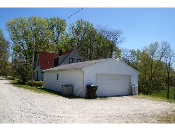 17532 Karst Road Aurora, IN 47001 - Photo 4 of 24