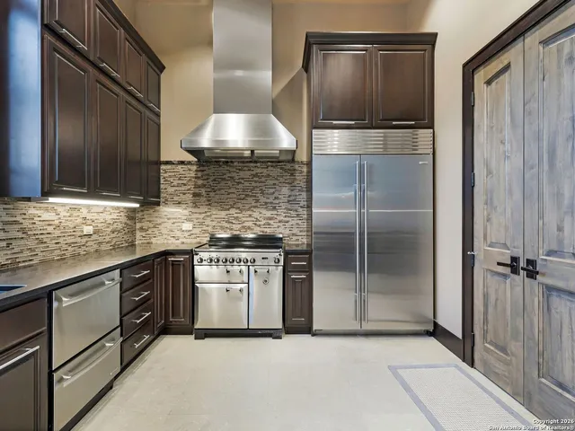 $8,250,000 | 14 Duxbury Park, San Antonio, TX 78257