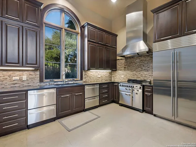 $8,250,000 | 14 Duxbury Park, San Antonio, TX 78257