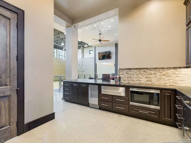 $8,250,000 | 14 Duxbury Park, San Antonio, TX 78257