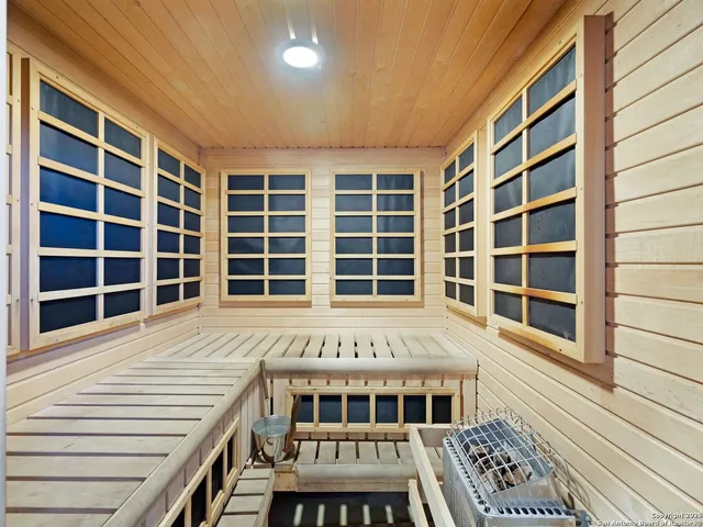 $8,250,000 | 14 Duxbury Park, San Antonio, TX 78257