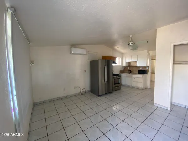 $1,125 | 575 North Delaware Street, Unit E, Chandler, AZ 85225