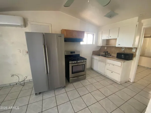 $1,125 | 575 North Delaware Street, Unit E, Chandler, AZ 85225