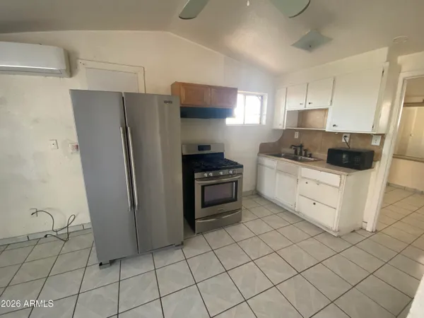 $1,125 | 575 North Delaware Street, Unit E, Chandler, AZ 85225