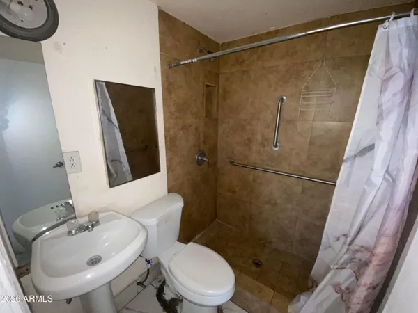 $1,125 | 575 North Delaware Street, Unit E, Chandler, AZ 85225