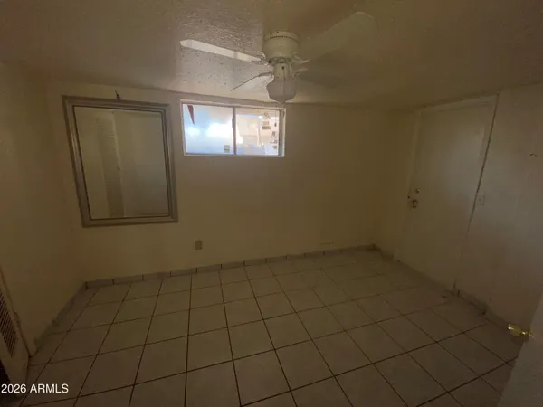 $1,125 | 575 North Delaware Street, Unit E, Chandler, AZ 85225
