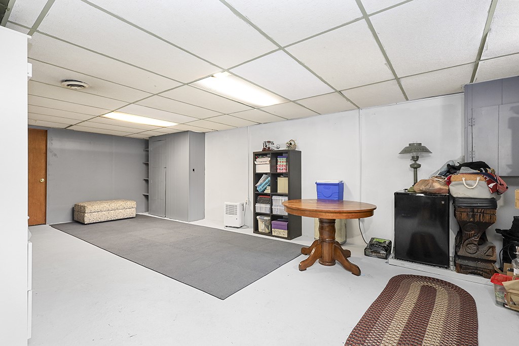 55 Rocco Avenue Pawtucket, RI 02860 - Photo 19 of 23 Gallery Image 19