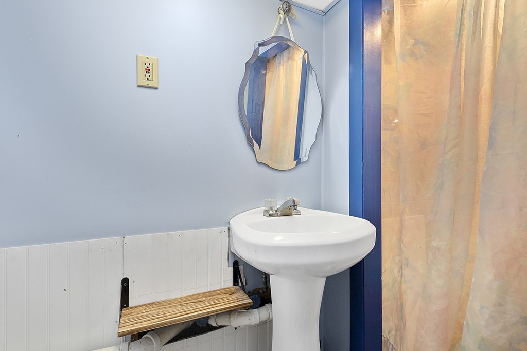 55 Rocco Avenue Pawtucket, RI 02860 - Photo 21 of 23 full bath lower level