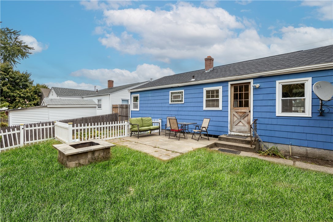 55 Rocco Avenue Pawtucket, RI 02860 - Photo 3 of 23 Gallery Image 3