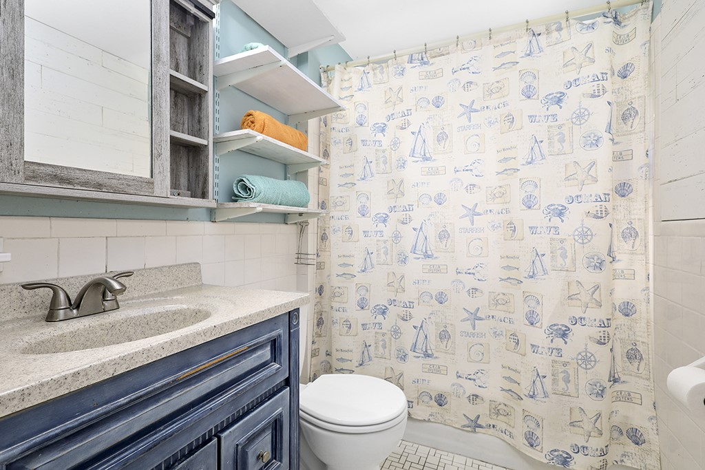 55 Rocco Avenue Pawtucket, RI 02860 - Photo 9 of 23 Gallery Image 9