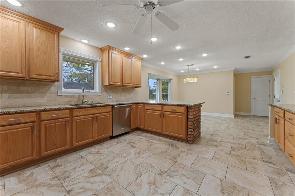 601 Rue Cannes Hammond, LA 70403 - Photo 12 of 26