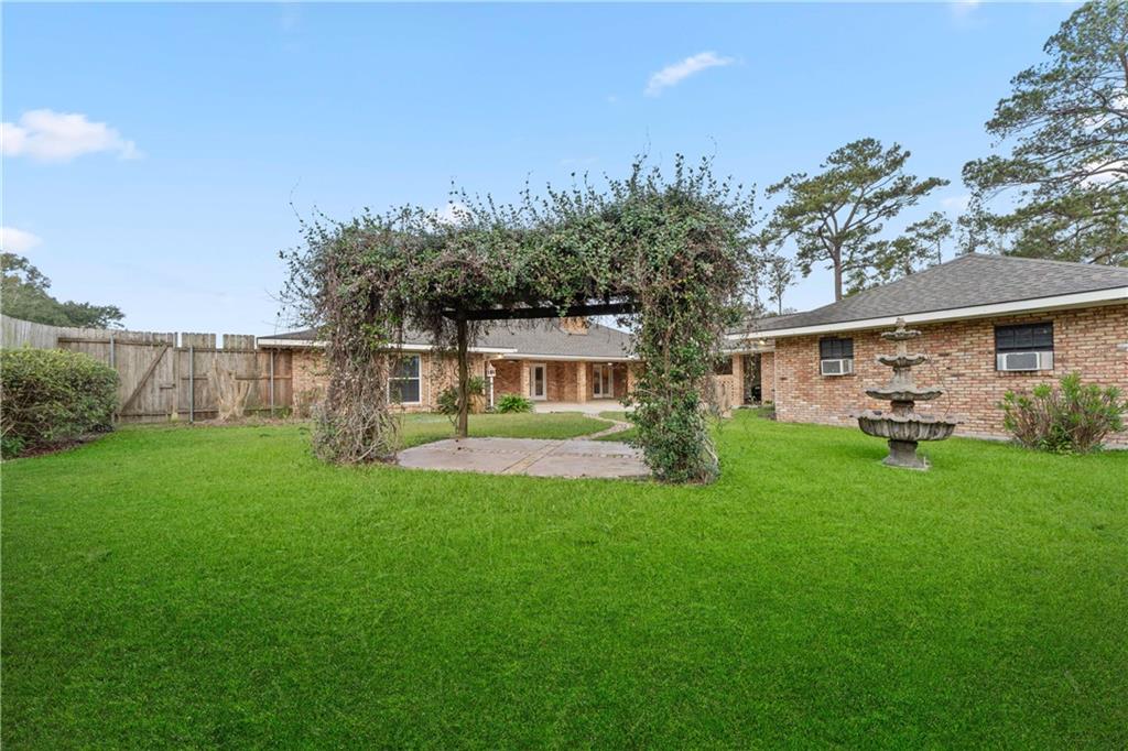 601 Rue Cannes Hammond, LA 70403 - Photo 2 of 26