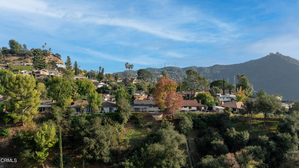 3514 St Elizabeth Road Glendale, CA 91206 - Photo 48 of 75 a view of a city