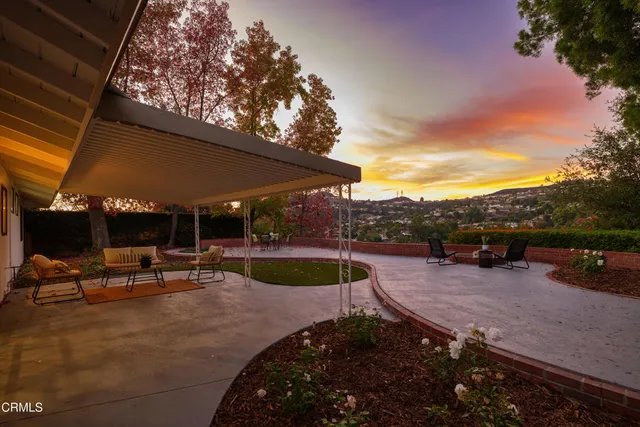 $1,590,000 | 3514 St Elizabeth Road, Glendale, CA 91206