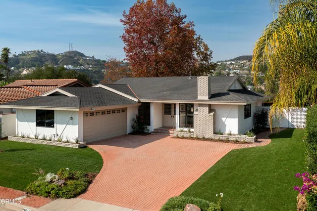 $1,590,000 | 3514 St Elizabeth Road, Glendale, CA 91206
