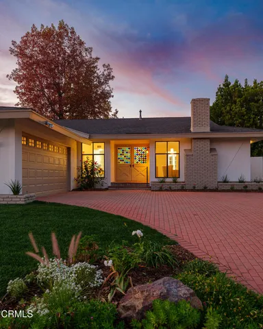 $1,590,000 | 3514 St Elizabeth Road, Glendale, CA 91206